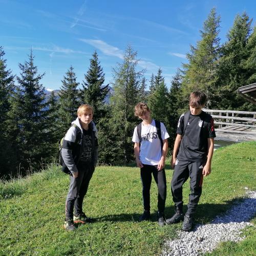© MS Stumm und Umgebung Wandertag 4b 2021