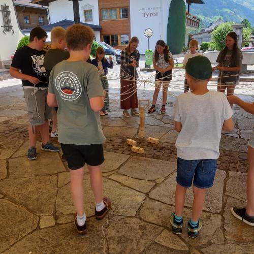© MS Stumm und Umgebung Kooperative Spiele 1b 22_23