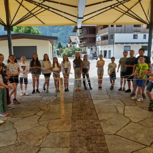 © MS Stumm und Umgebung Kooperative Spiele 1b 22_23