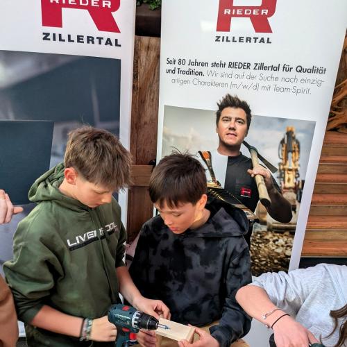 2025_26-Berufe zum Anfassen