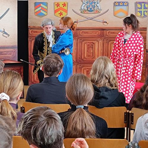 2025_26 - Englisches Theater