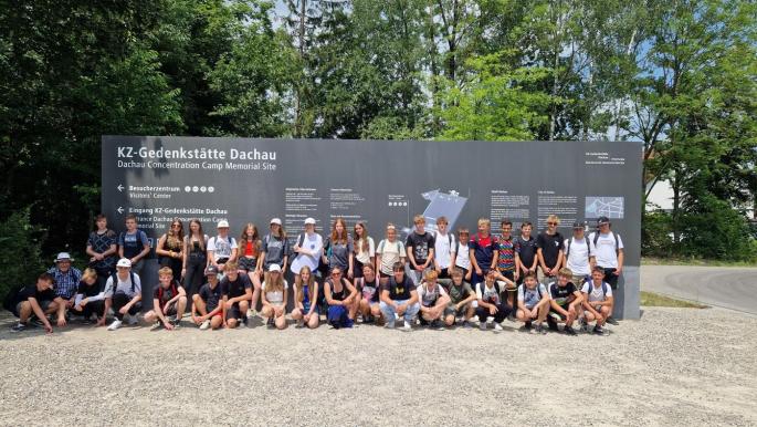 © MS Stumm und Umgebung Besuch der Gedekstätte Dachau