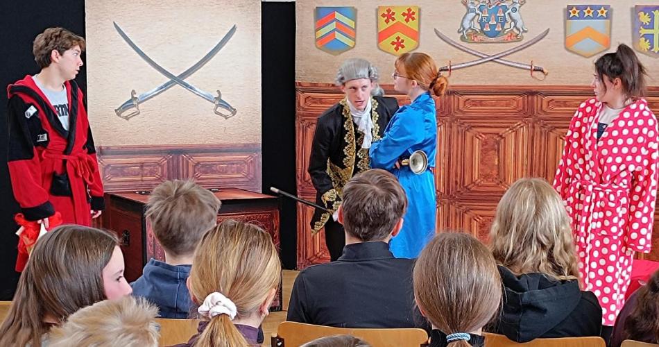 2025_26-Englisches Theater