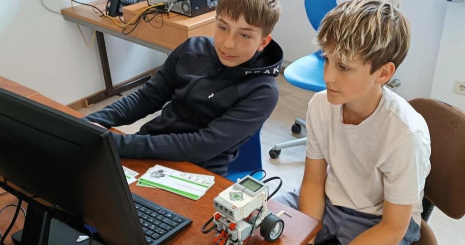 2025_26-LEGO Mindstorms